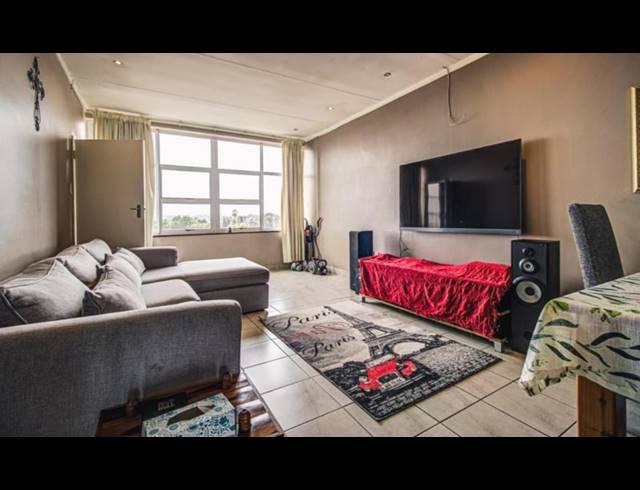 2 BEDROOM APARTMENT FOR SALE IN DOWERGLEN